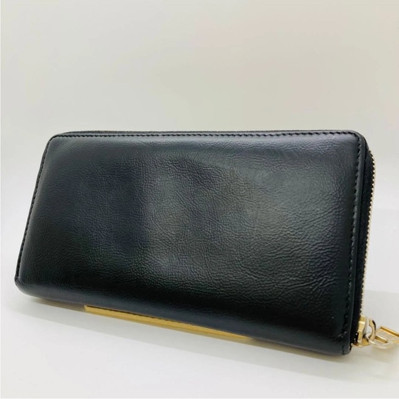 Yves Saint Laurent Black Wallet - Picture 2 of 13